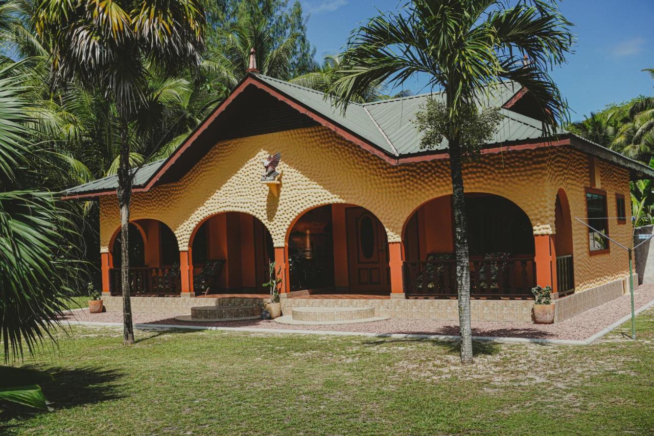 Anse Kerlan Beach Chalets 외부 사진