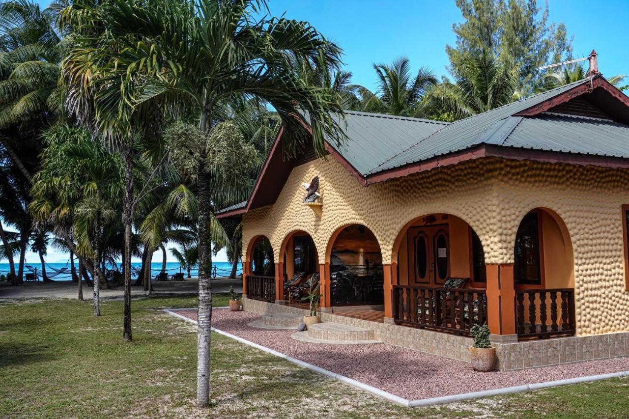 Anse Kerlan Beach Chalets 외부 사진