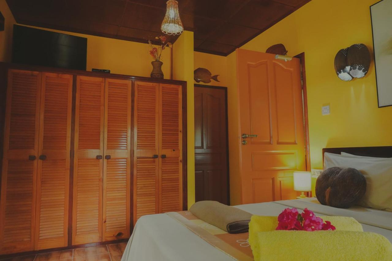 Anse Kerlan Beach Chalets 외부 사진