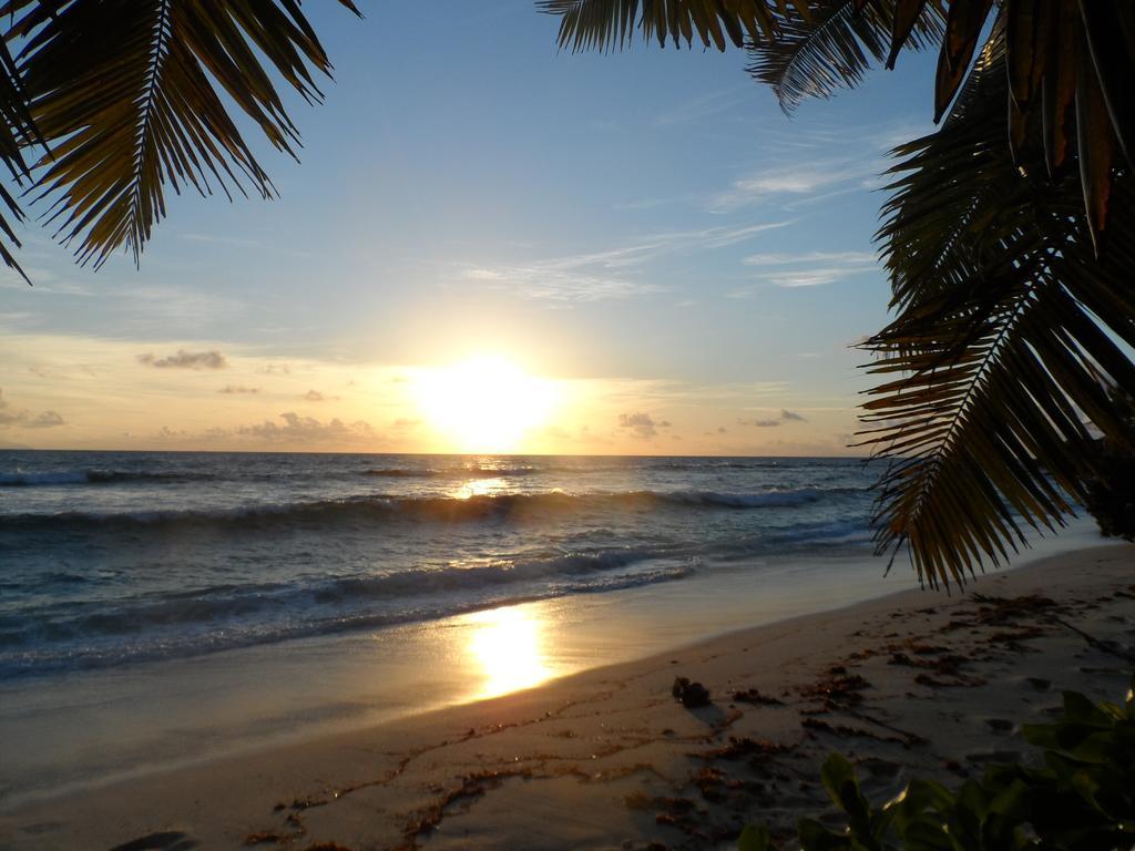 Anse Kerlan Beach Chalets 외부 사진