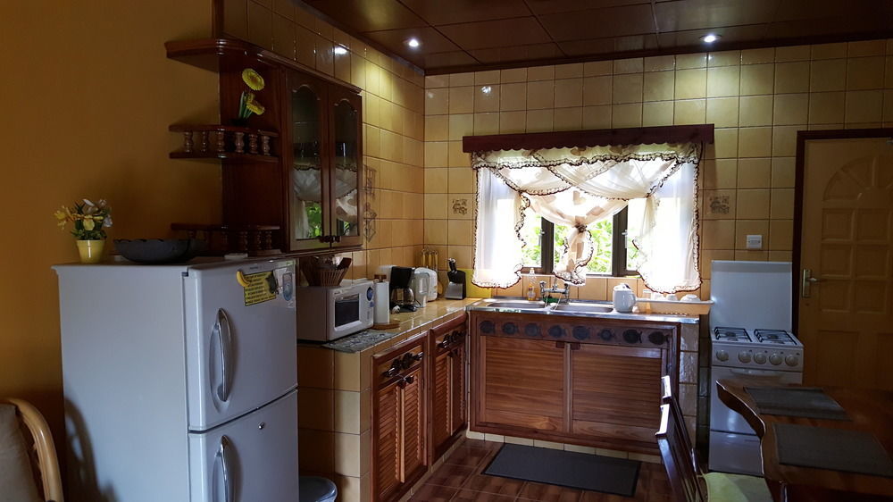 Anse Kerlan Beach Chalets 외부 사진